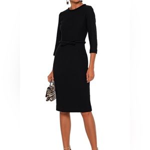 Stunning goat uk dress. So classy!